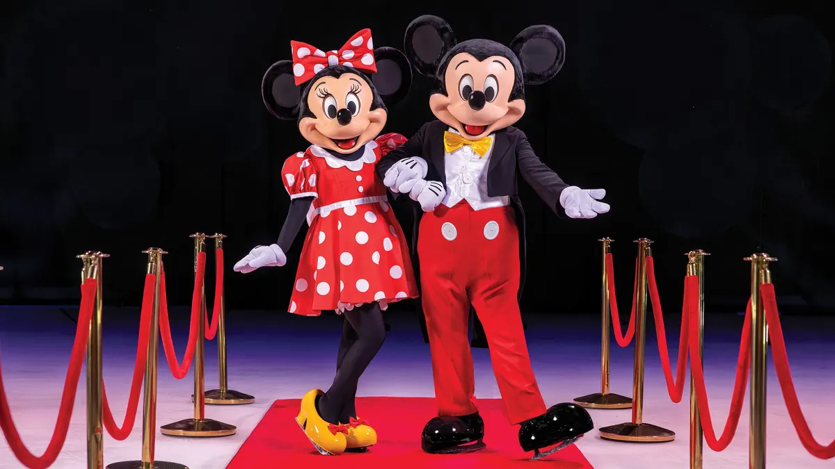 Disney On Ice presents Spotlight Magic!